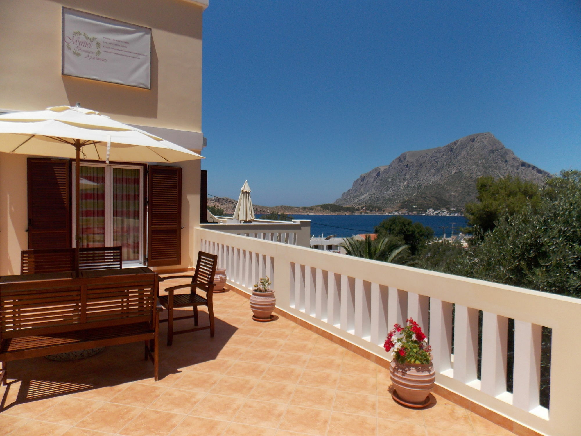 Myrties Boutique Apartments Masouri Exteriör bild